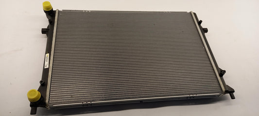 Original OE Volkswagen Wasserkühler 5K0121253C