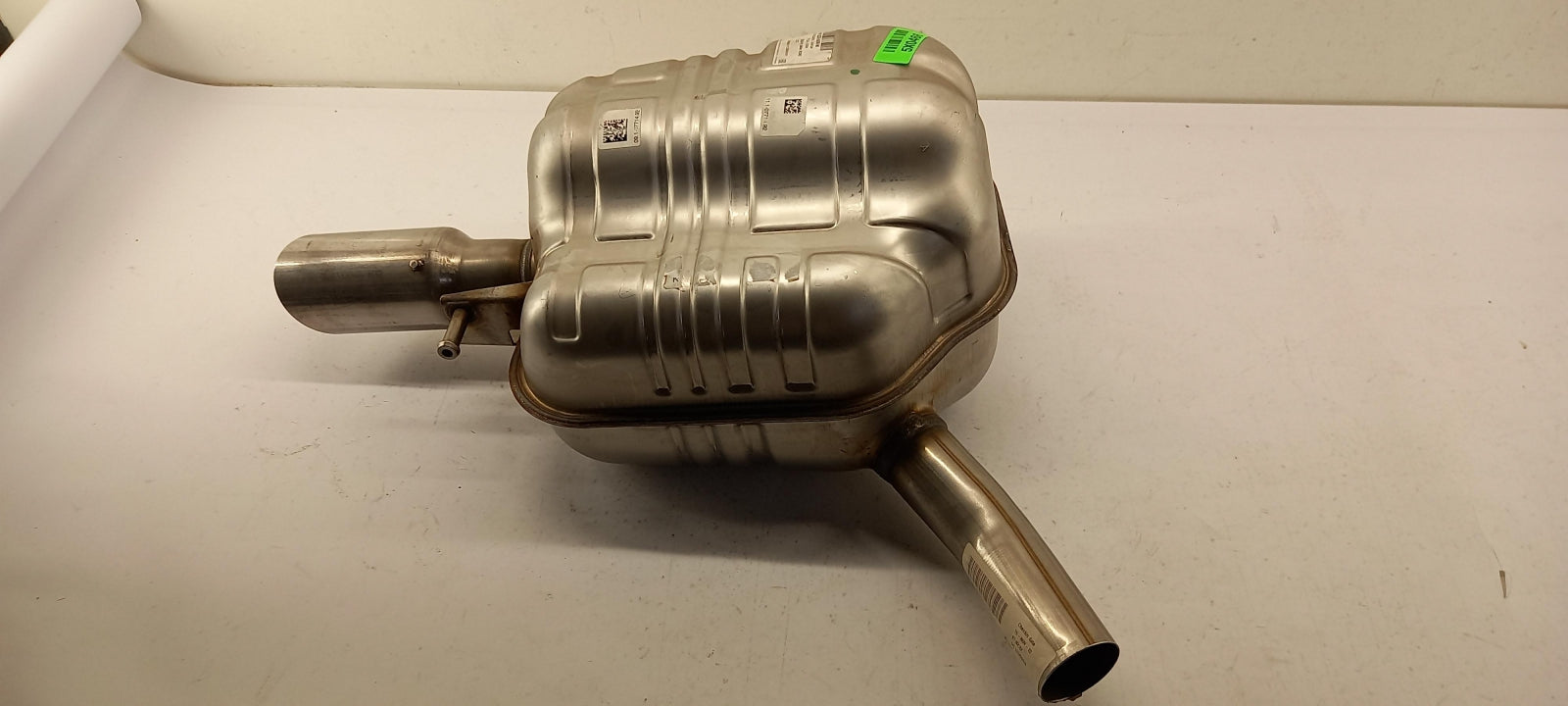 Original OE Volkswagen Abgasanlage Schalldämpfer 8W9253609M