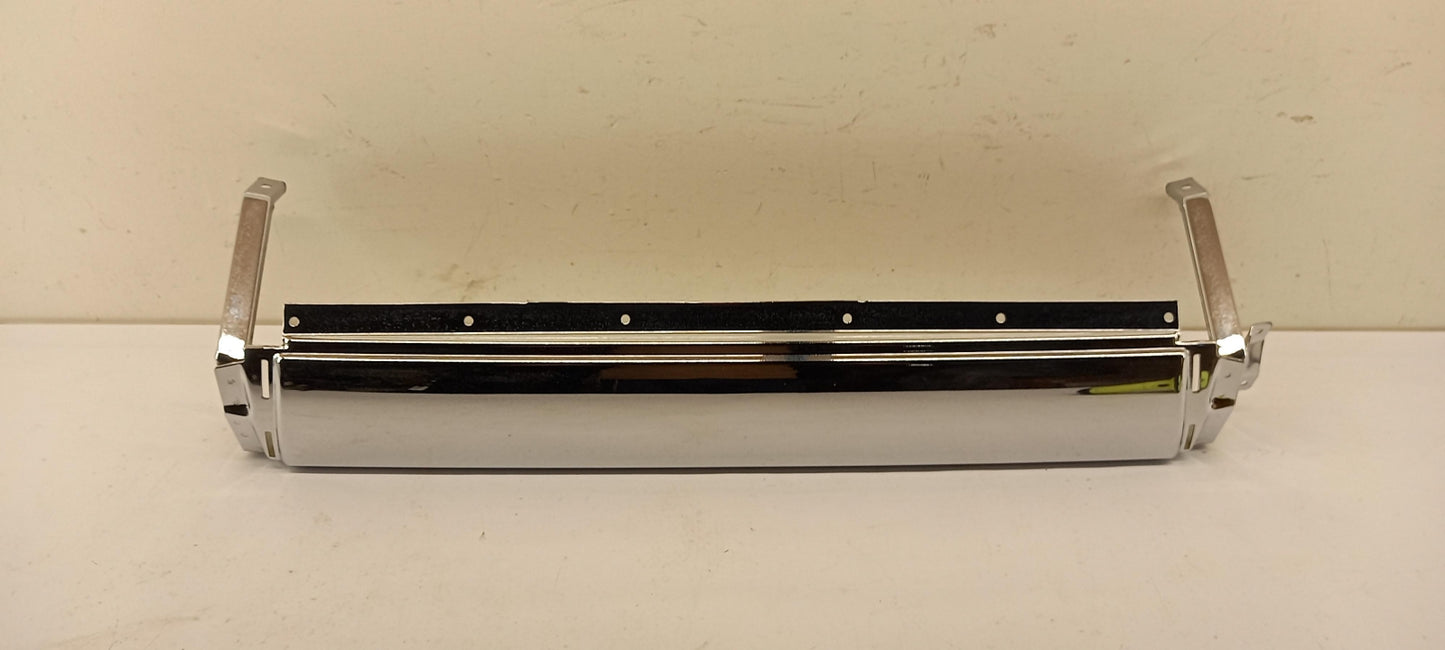 Original OE MITSUBISHI Stoßfängerabdeckung MR533016