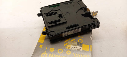 Original OE RENAULT 284B11401R