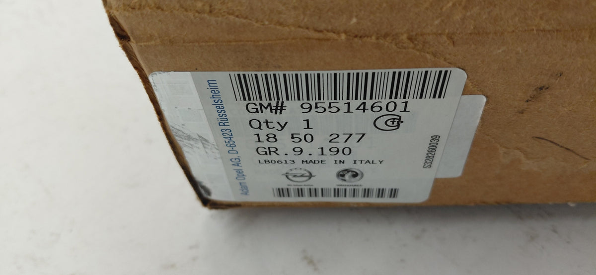Original OPEL Corsa-D Klimakondensator mit Behälter-Trockner 95514601