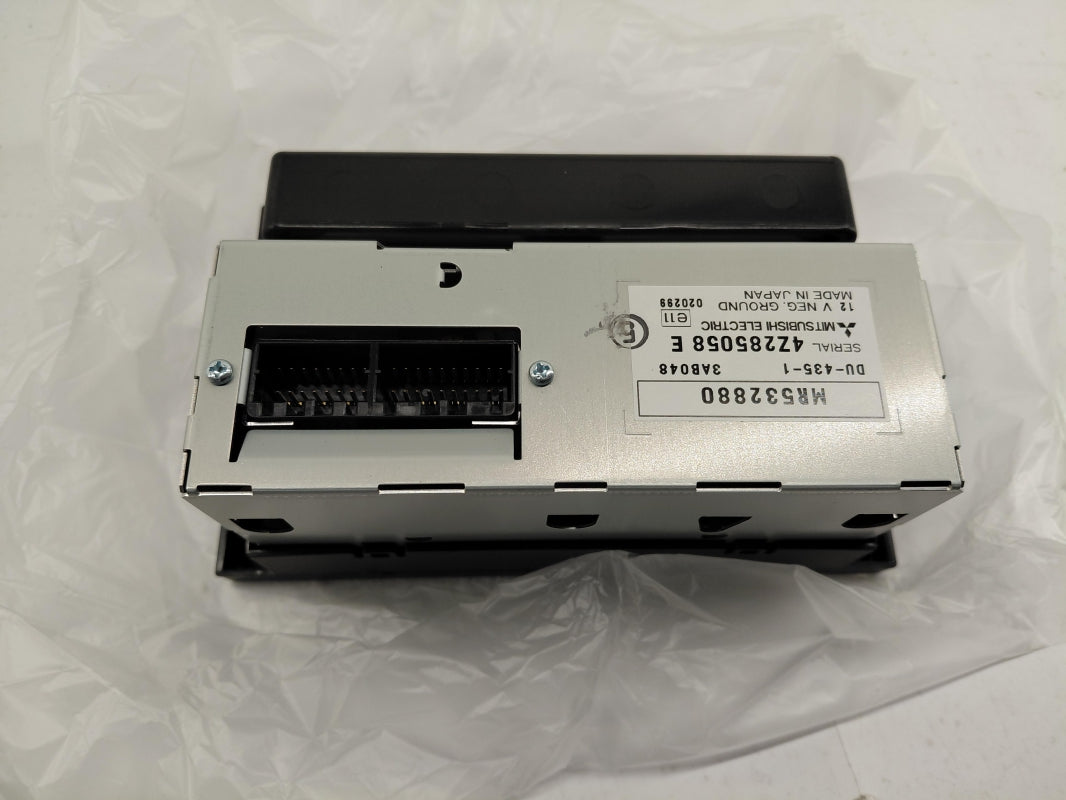 Original OE MITSUBISHI Anzeigeeinheit MR532880