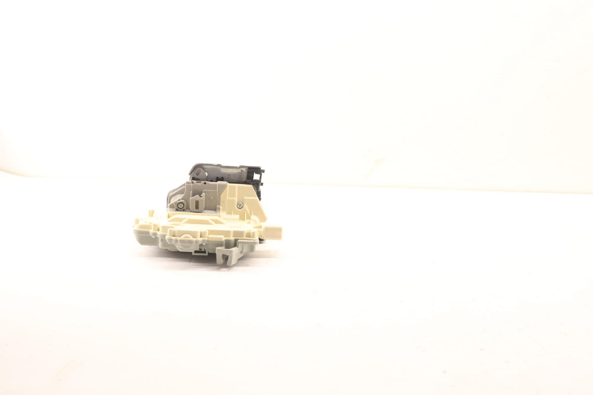 Original OE Volkswagen Türschloss 4G0839015A