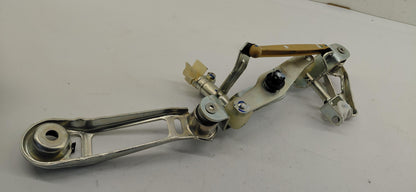 Original OPEL Corsa-C Zwischenhebel-Wählbetätigung Führung 55577225