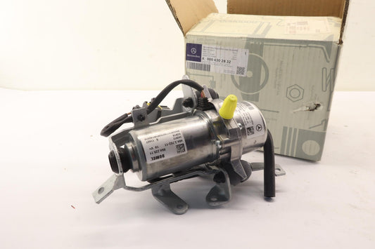 Original OE MERCEDES-BENZ Vakuumpumpe A0004302832