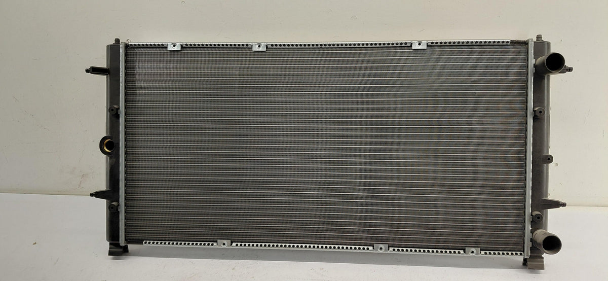 Original VW Transporter T4 (7D) Wasserkühler 701121253M