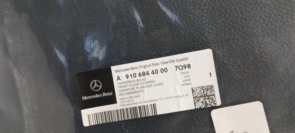 Original OE MERCEDES-BENZ Bodenviertel A91068440007Q98