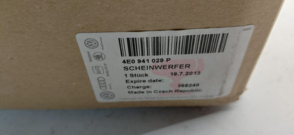 Original OE Volkswagen Scheinwerfer 4E0941029P
