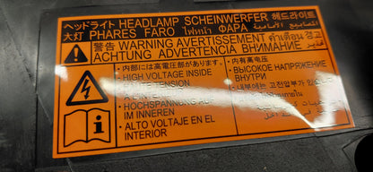Original OE MITSUBISHI Scheinwerfer 8301C182