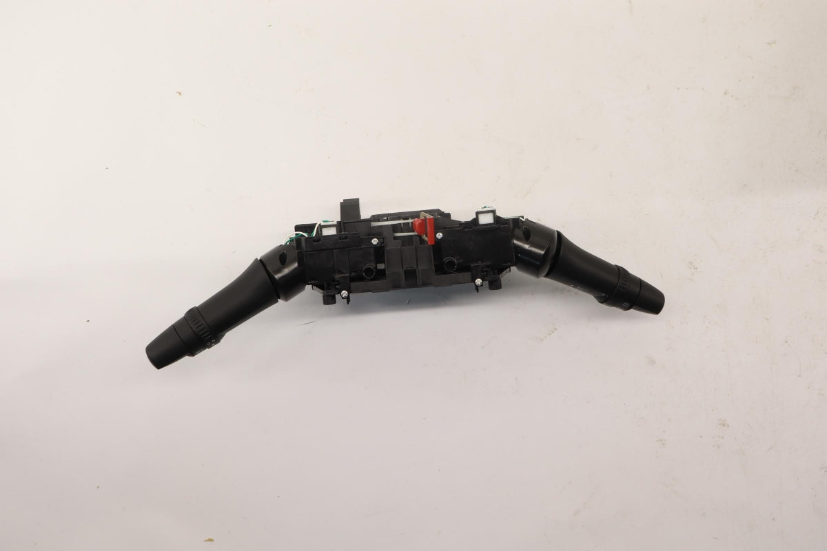 Original OE MITSUBISHI Lenkstockschalter 8600A786