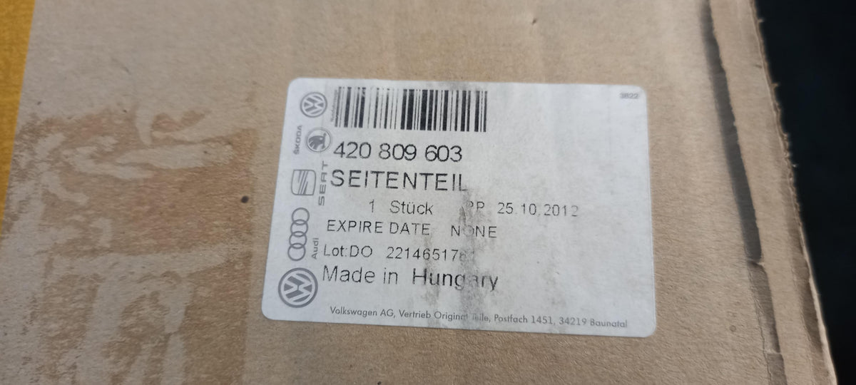 Original AUDI R8 Coupe/Spyder 07-12 Kotflügel hinten links 420809603
