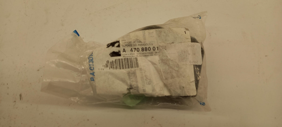 Original OE MERCEDES-BENZ Stoßfänger Halterung A4708800101