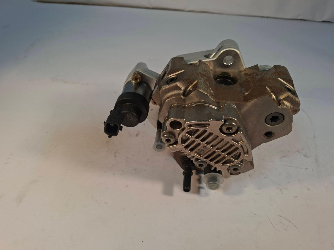 Original OE MITSUBISHI MW30777075