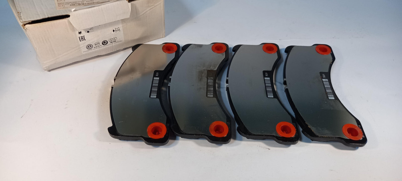 Original OE Volkswagen Bremsbeläge 9J1698151J