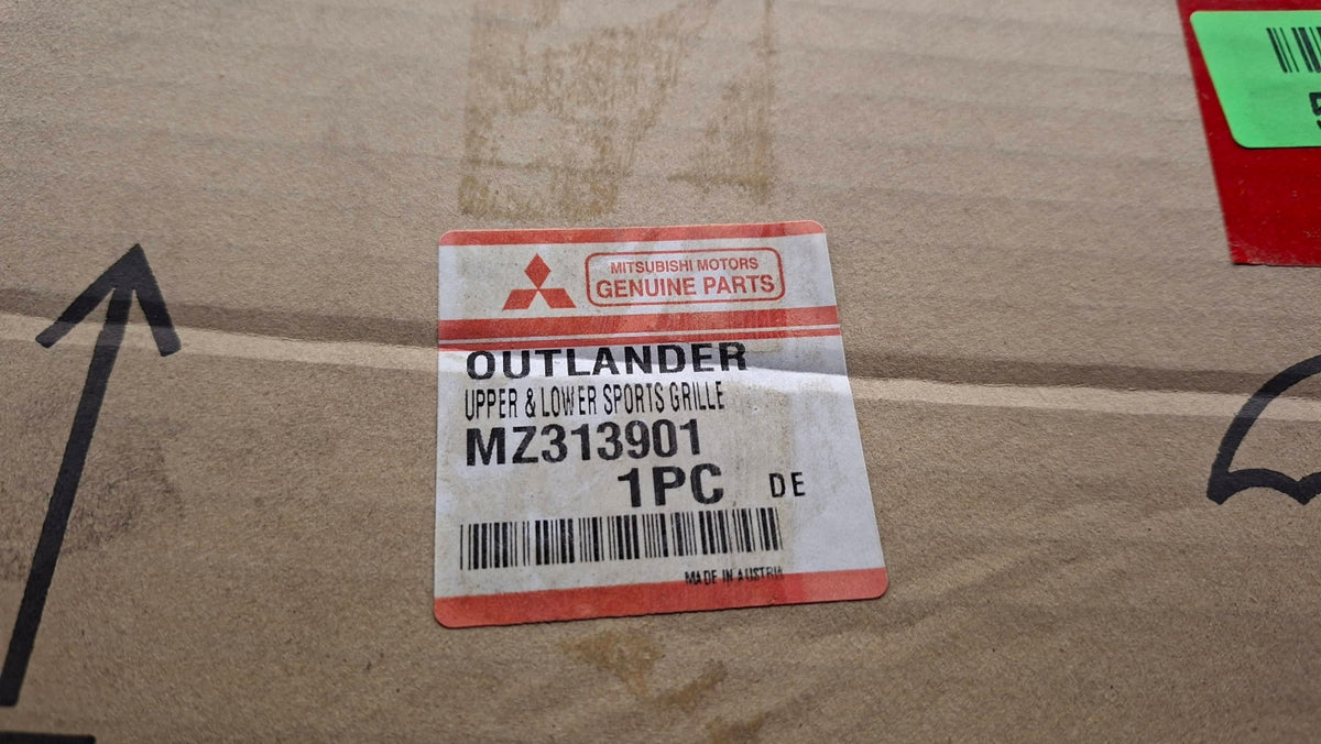 Original OE MITSUBISHI Kühlergitter MZ313901