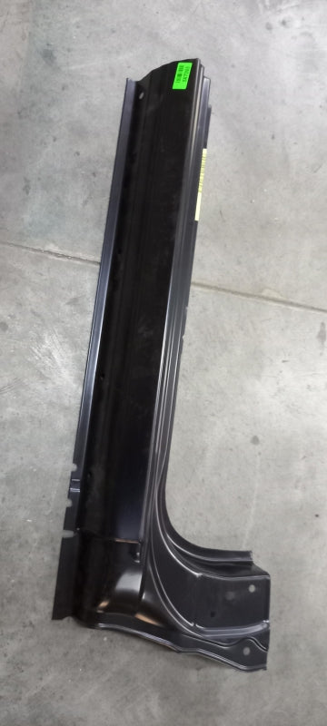 Original OE MITSUBISHI Seitenverstärkung 5253C250