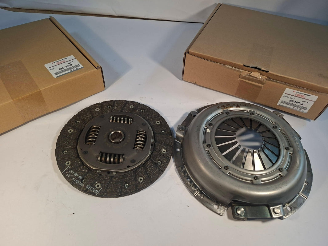 Original OE MITSUBISHI Kupplungssatz MZ690518