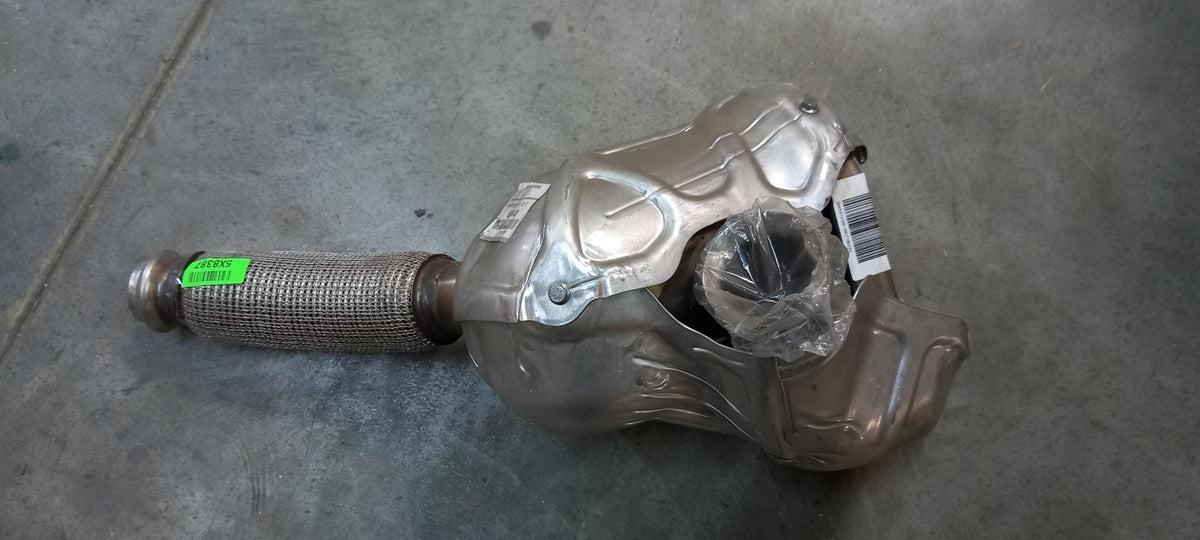 Original OE MITSUBISHI Katalysator 1584A439