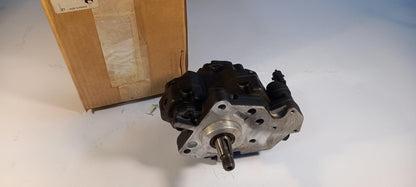 Original OE RENAULT Einspritzpumpe 7711368410