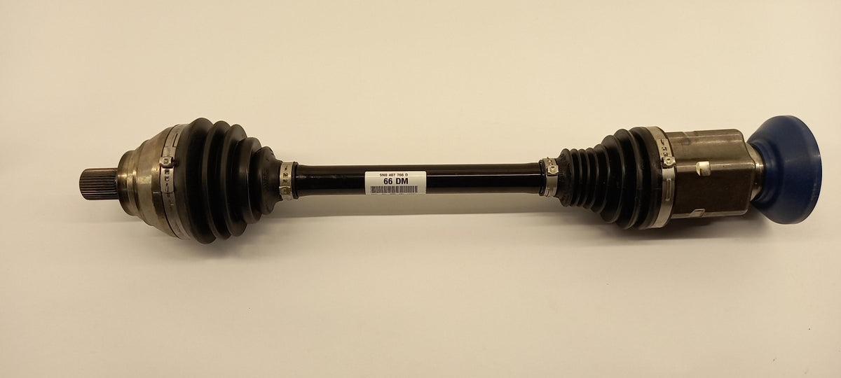 Original OE Volkswagen Antriebswelle 5N0407766D
