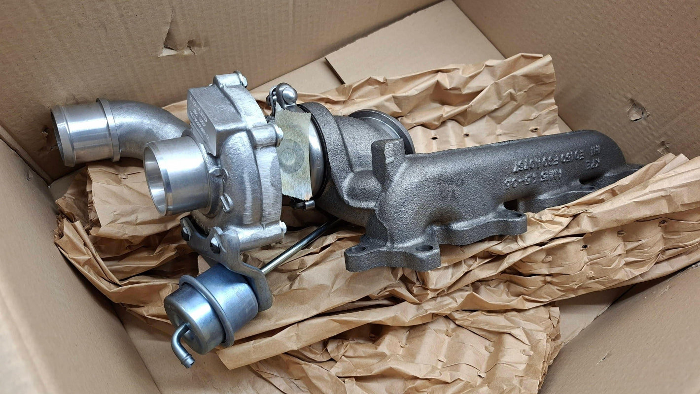 Original OE MITSUBISHI Turbolader MN960436
