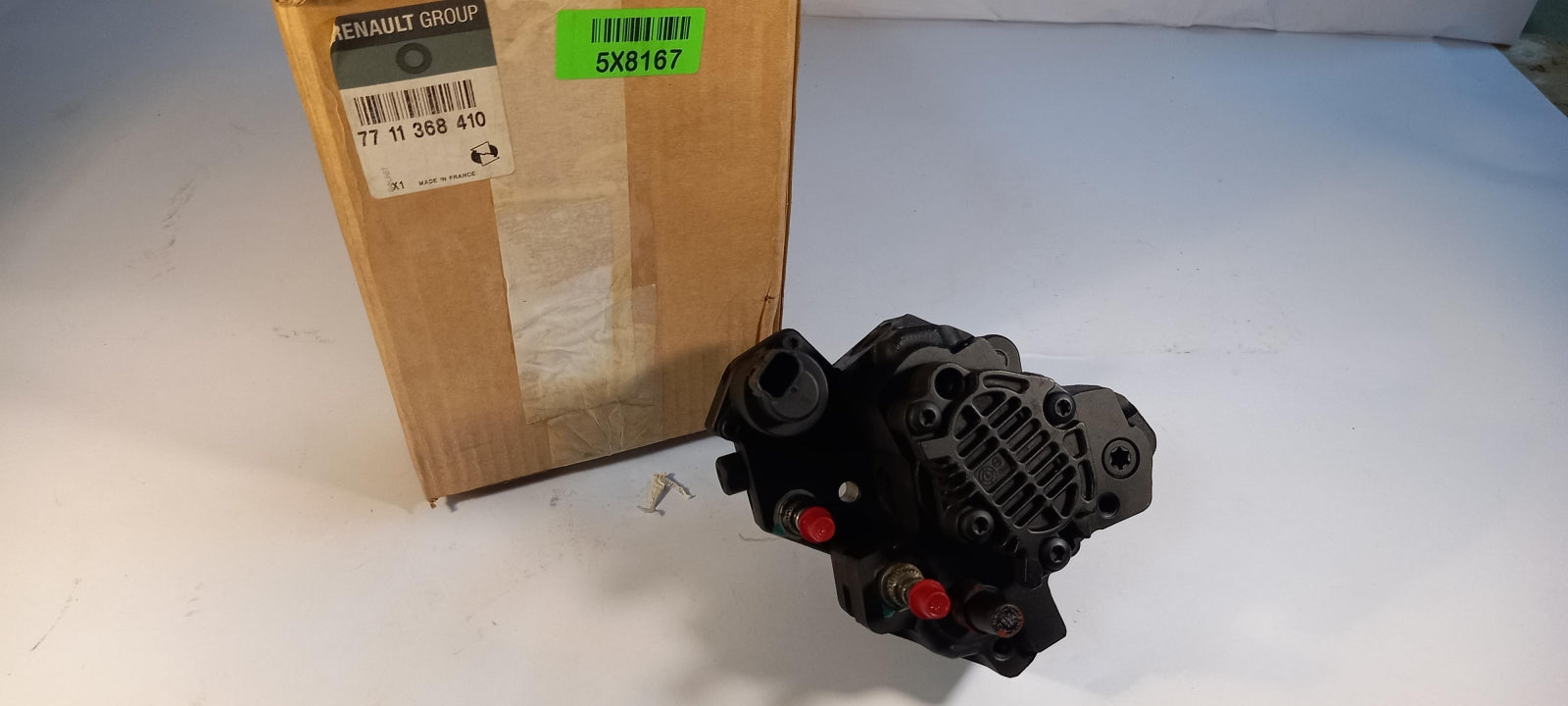 Original OE RENAULT Einspritzpumpe 7711368410