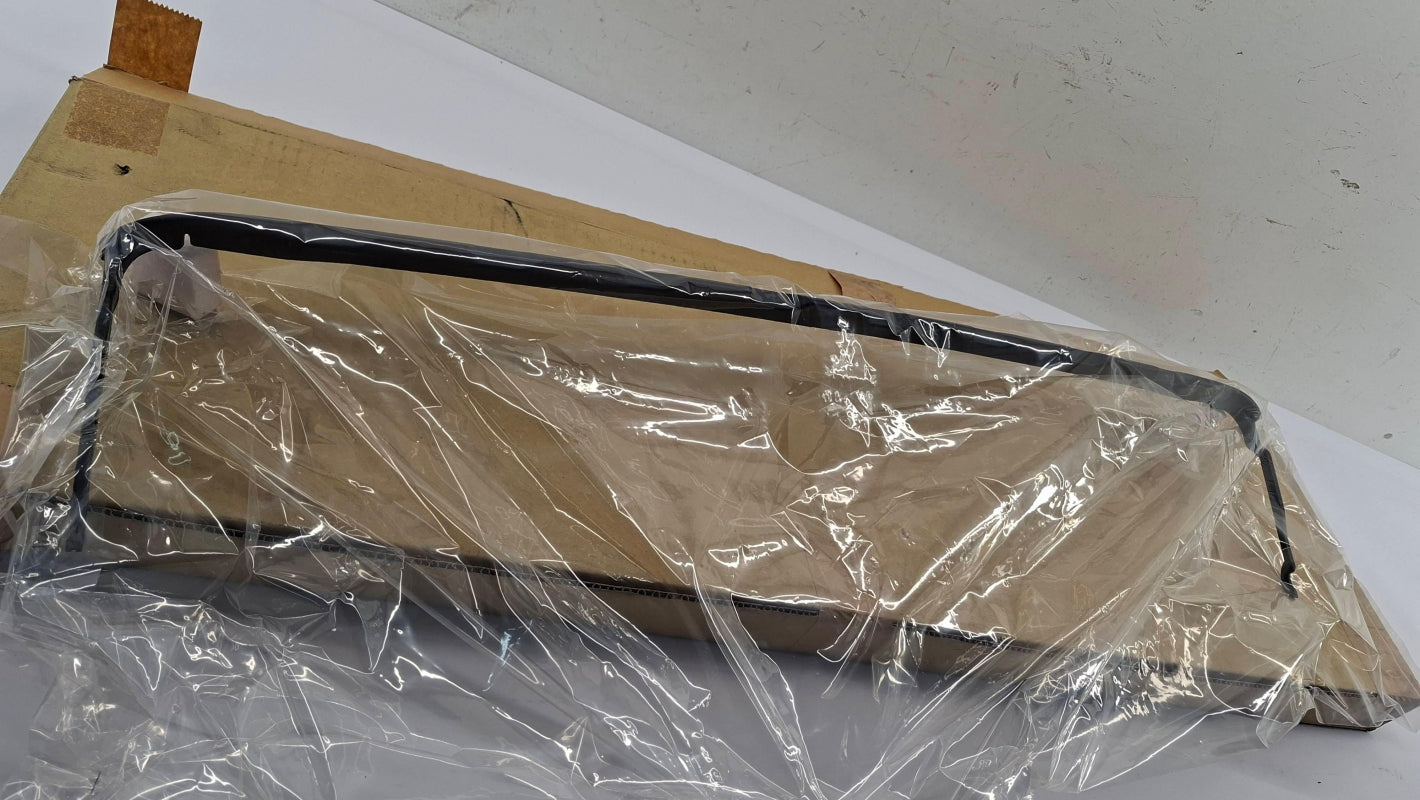 Original OE MITSUBISHI Windabweiser 5850A351