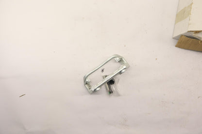 Original OE MERCEDES-BENZ Bremssattel Träger A9074233300
