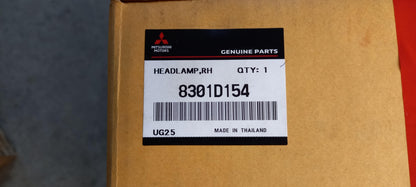 Original OE MITSUBISHI Scheinwerfer 8301D154
