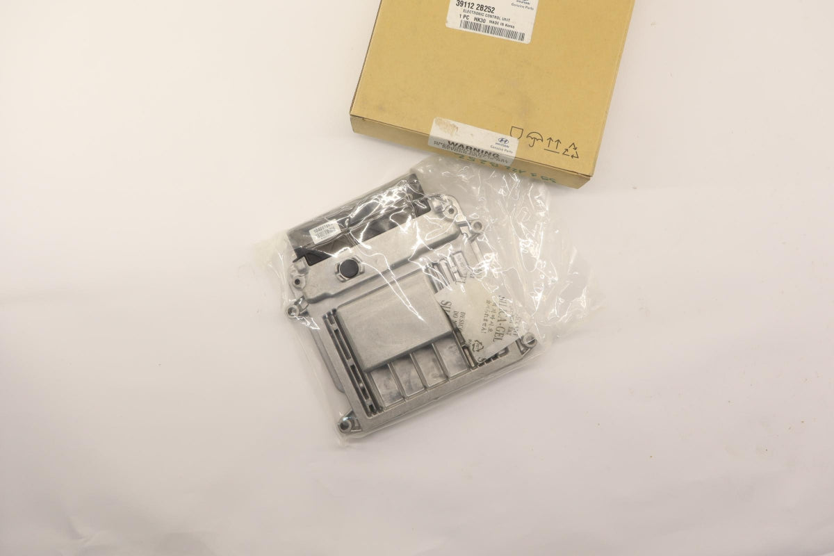 Original OE HYUNDAI/KIA Motorsteuergerät 391122B252