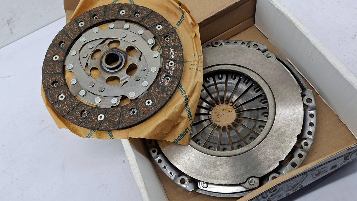 Original OE Volkswagen Kupplungssatz 04C141016H