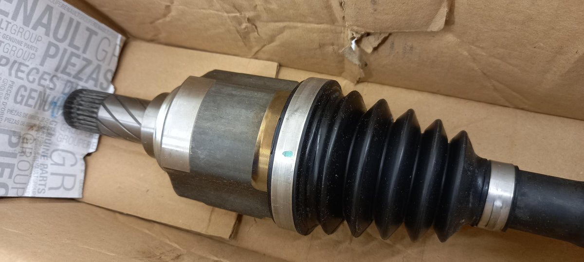 Original OE RENAULT Antriebswelle 391010737R
