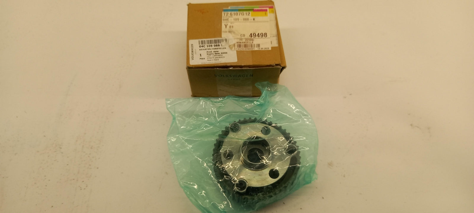 Original OE Volkswagen Nockenwellenversteller 04C109088K