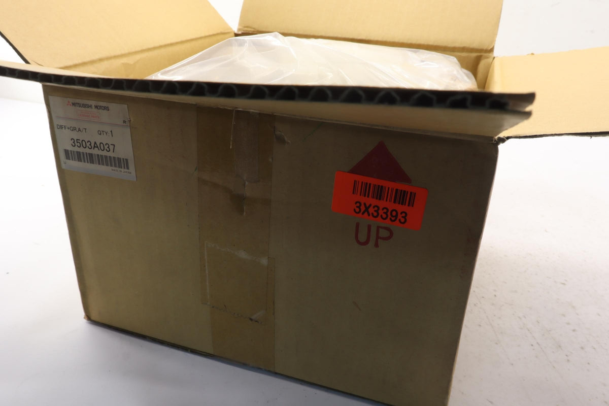 Original OE MITSUBISHI Differenzial 3503A037
