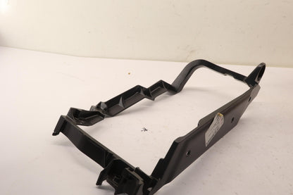 Original OE Volkswagen Scheinwerfer Rahmen 4D0805855L