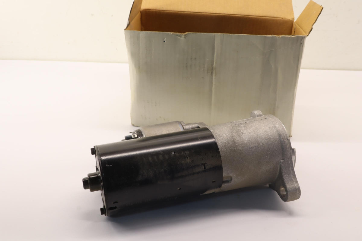 Original OE Volkswagen Anlasser 012911023F