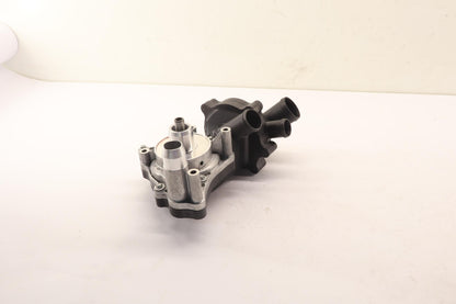 Original OE Volkswagen Wasserpumpe 079121012K