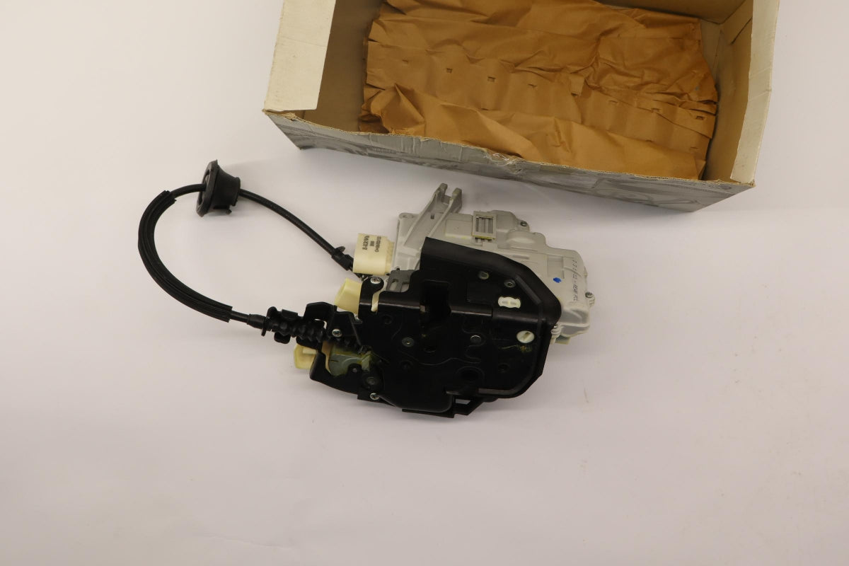 Original OE Volkswagen Türschloss 4E0839016AC
