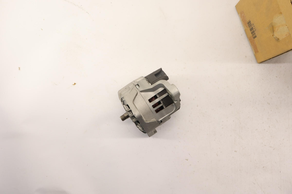 Original OE Volkswagen Lichtmaschine 06B903018DX
