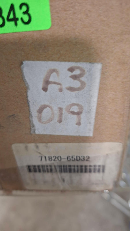 Original OE SUZUKI Stoßstangen Träger 7182065D32000