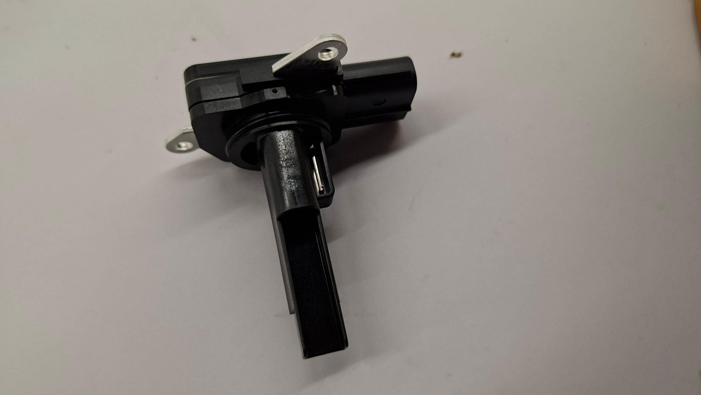 Original OE SUZUKI Luftmassenmesser 13800M68K00