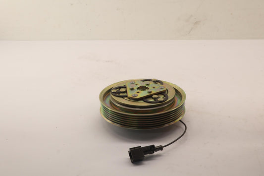 Original OE NISSAN Heckleuchte 9266063C61