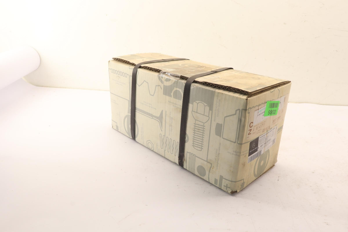 Original OE MERCEDES-BENZ Abgaskrümmer A6511420701