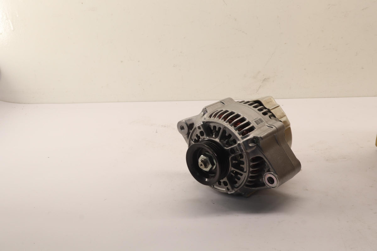 Original OE SUZUKI Lichtmaschine 3140080G10000