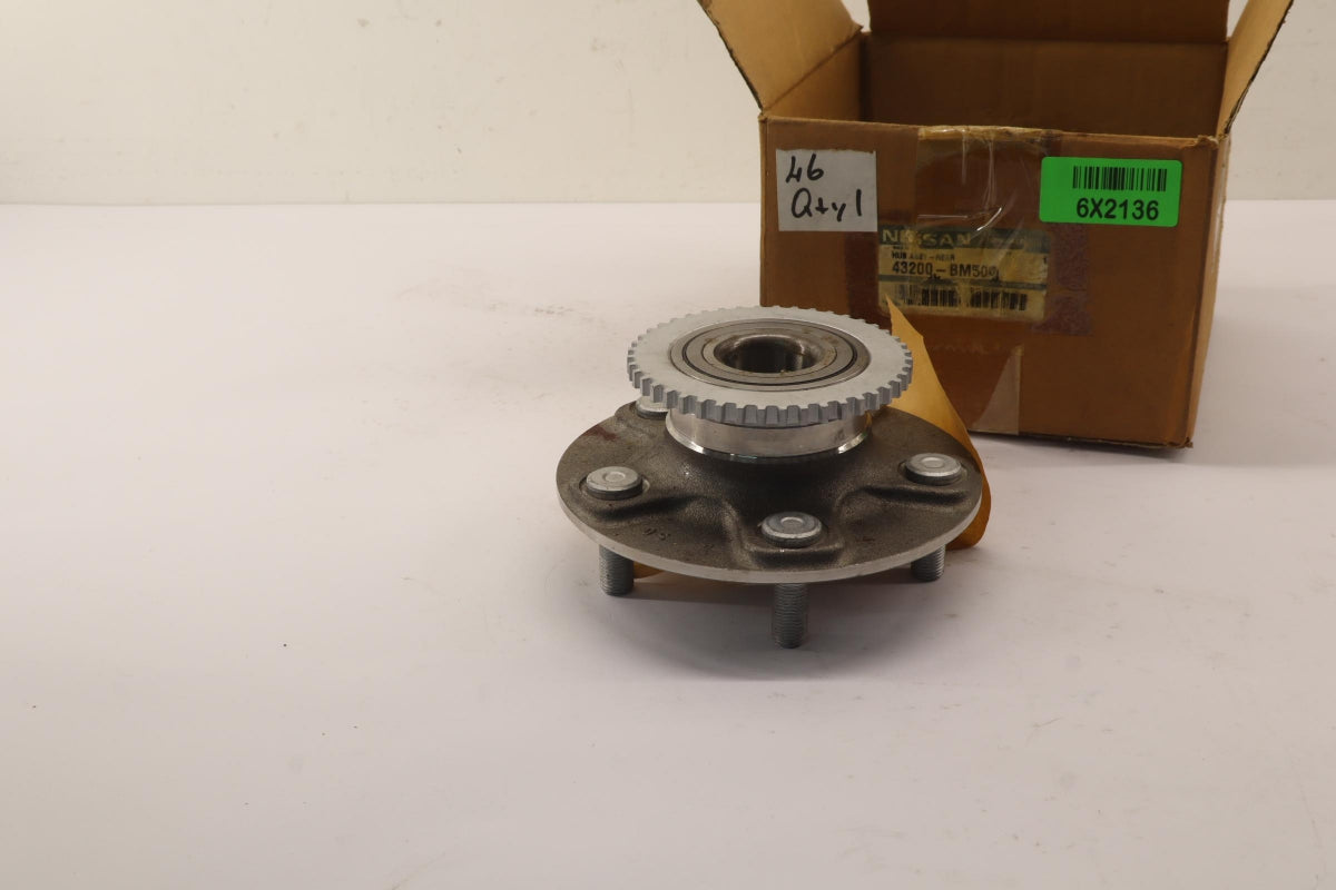 Original OE NISSAN Radnabe 43200BM500