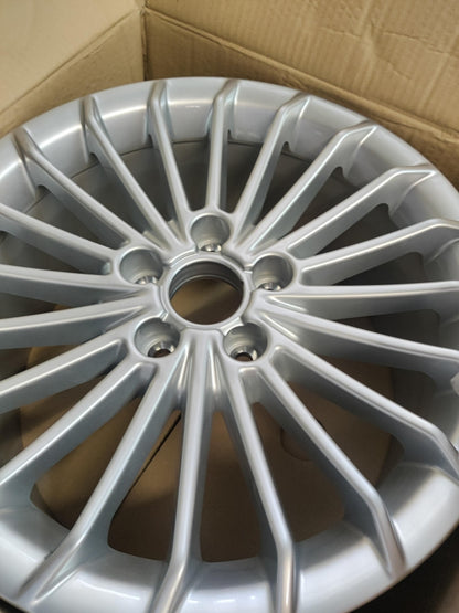 Original OE Volkswagen Felge 8K0601025CF