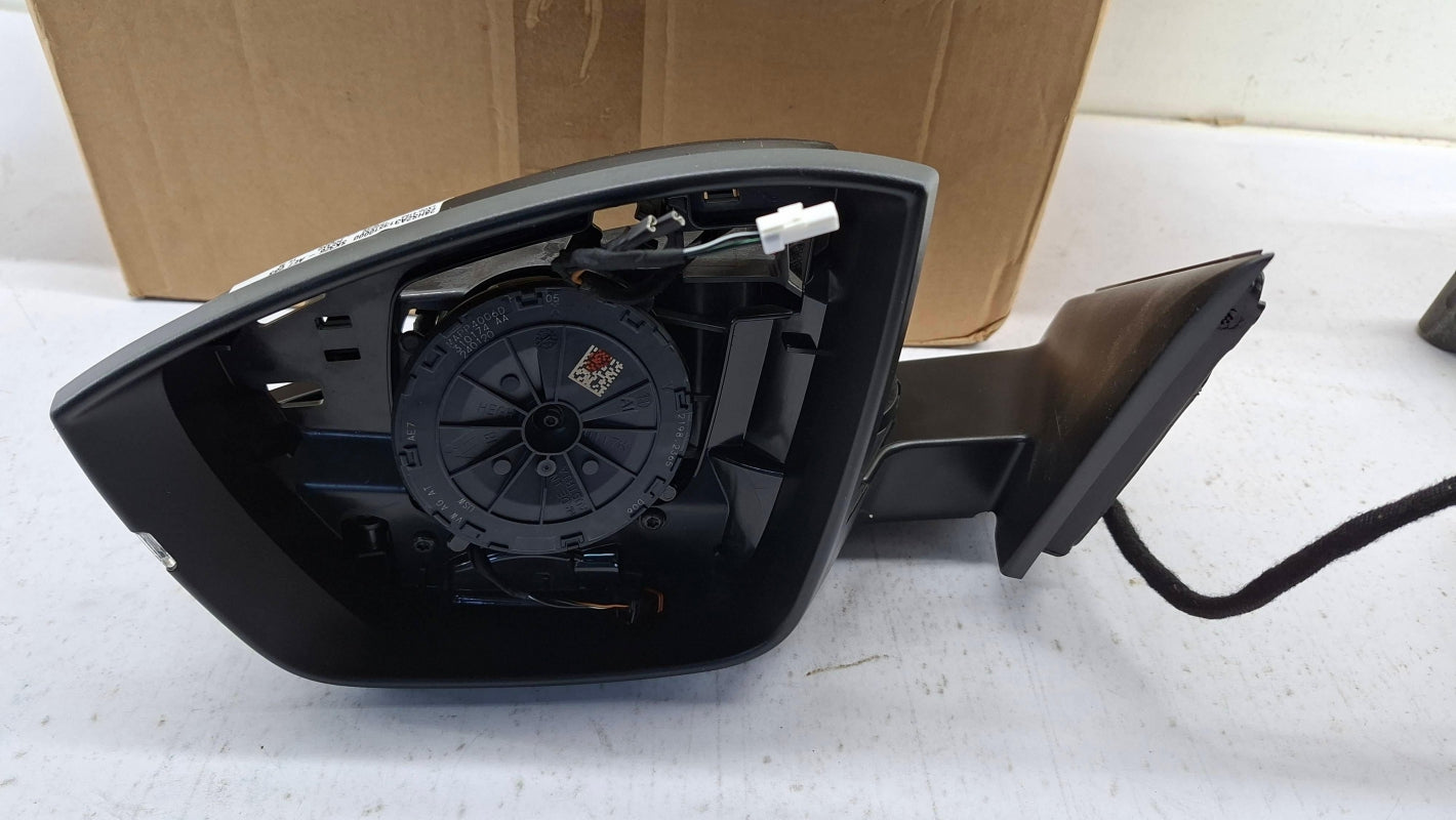 Original OE Volkswagen Außenspiegel Gehäuse 57B857507H