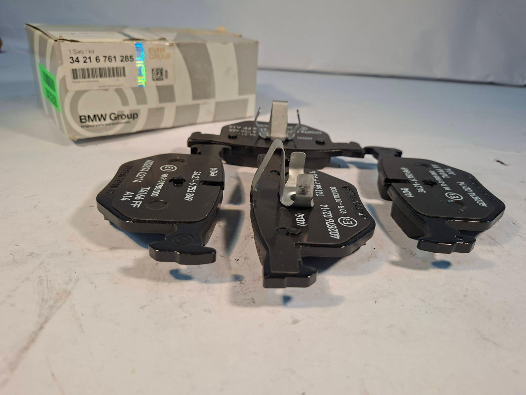 Original BMW 7er E65 E66 Bremsbeläge asbestfrei hinten 34216761285