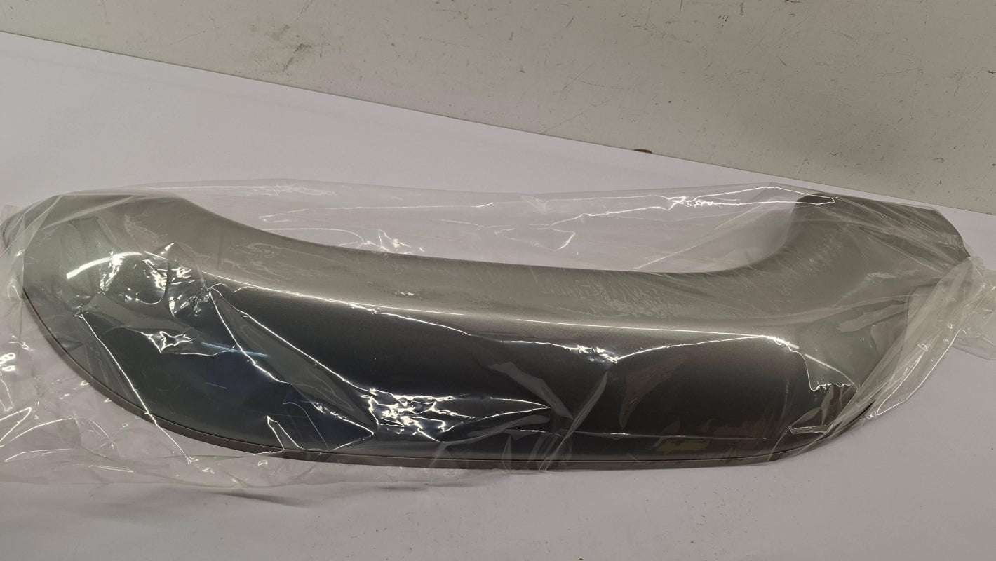 Original OE MITSUBISHI Kotflügel Zierleiste MB945784