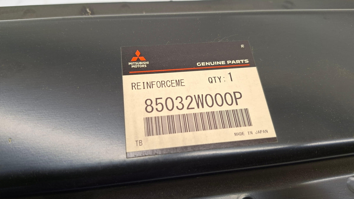 Original OE MITSUBISHI Stoßstangen Träger 85032W000P